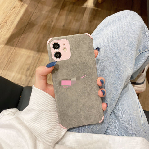 Suitable for iPhone14 phone case Hook resistant iPhone13Pro four corners anti-fall plush soft case